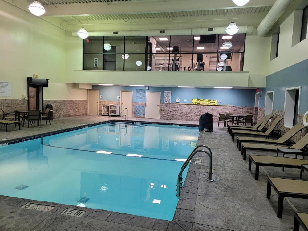 Holiday Inn Express & Suites Buffalo Airport by IHG