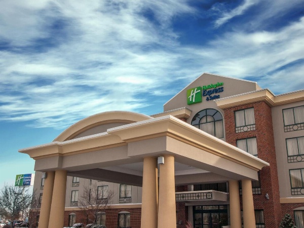 Holiday Inn Express & Suites Buffalo Airport by IHG Main image